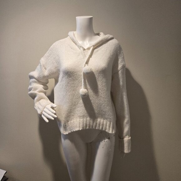 NWT Pink Republic Cropped Hooded Pom Pom Sweater Winter White S - Picture 1 of 6